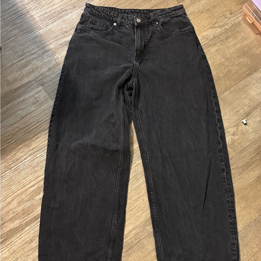 H&M Black Straight Leg Jeans - Picture 2 of 5